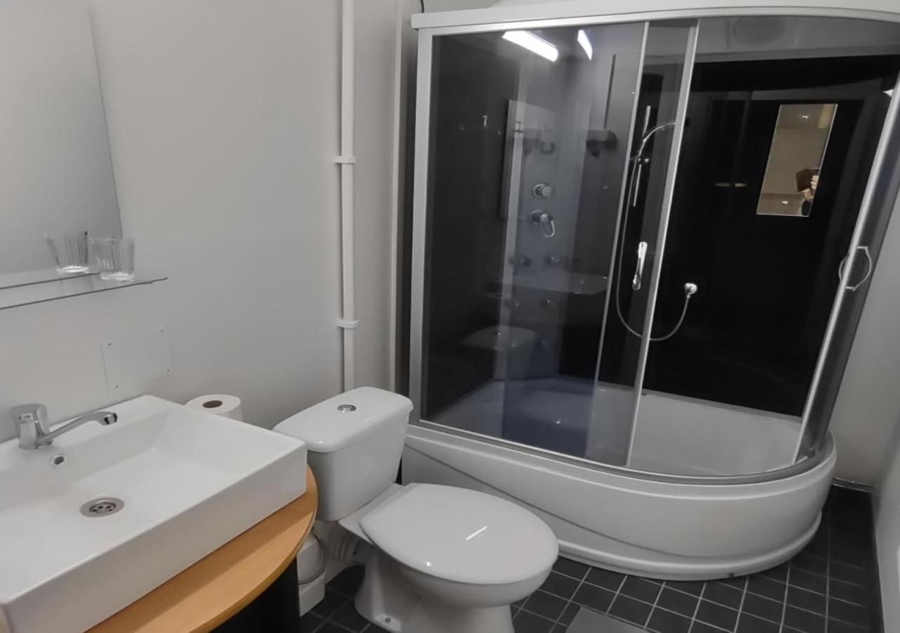 Aparthotel 24 - Karihaara -